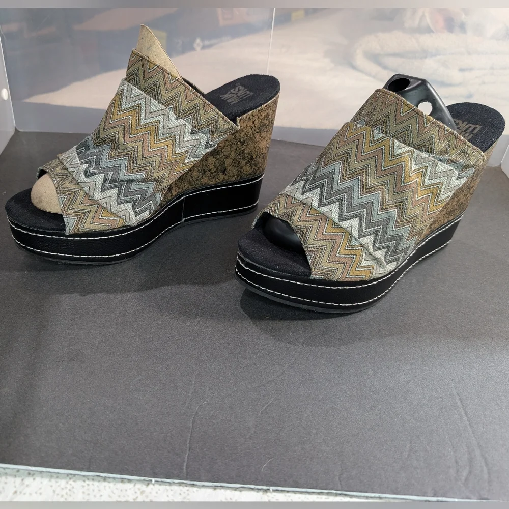 Muk Luks Peyton 9 mod zigzag‎ platform 1